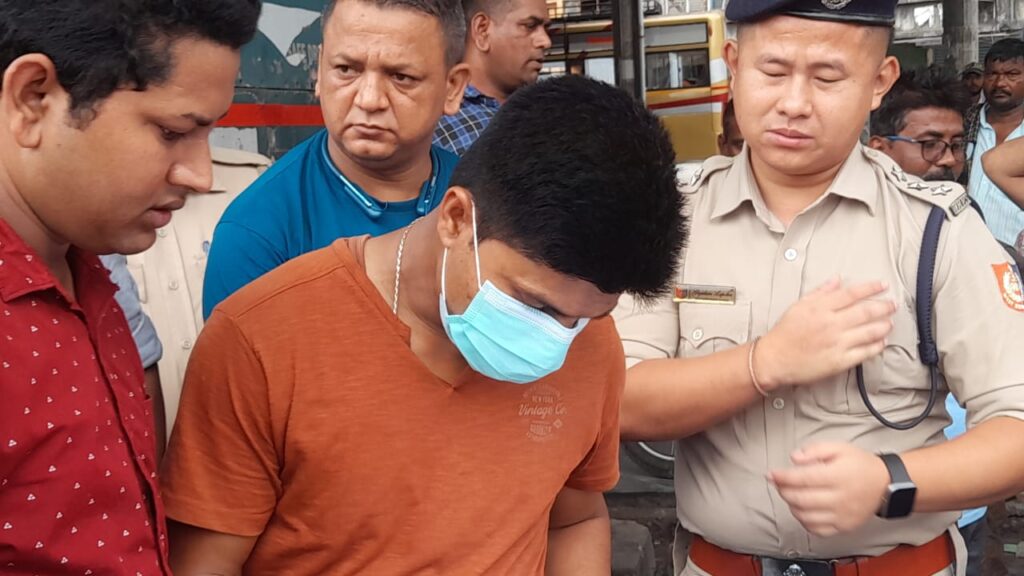 One arrested with 15 kg cannabis in Siliguri