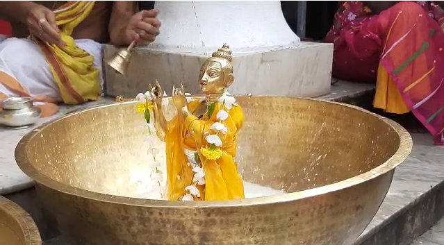 Deity Madan Mohan’s Idol bathed with 108 pots of water ahead of Rath Yatra in Cooch Behar