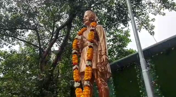 Siliguri Municipal Corporation celebrated birth anniversary of Nepali poet Bhanubhakta Acharya
