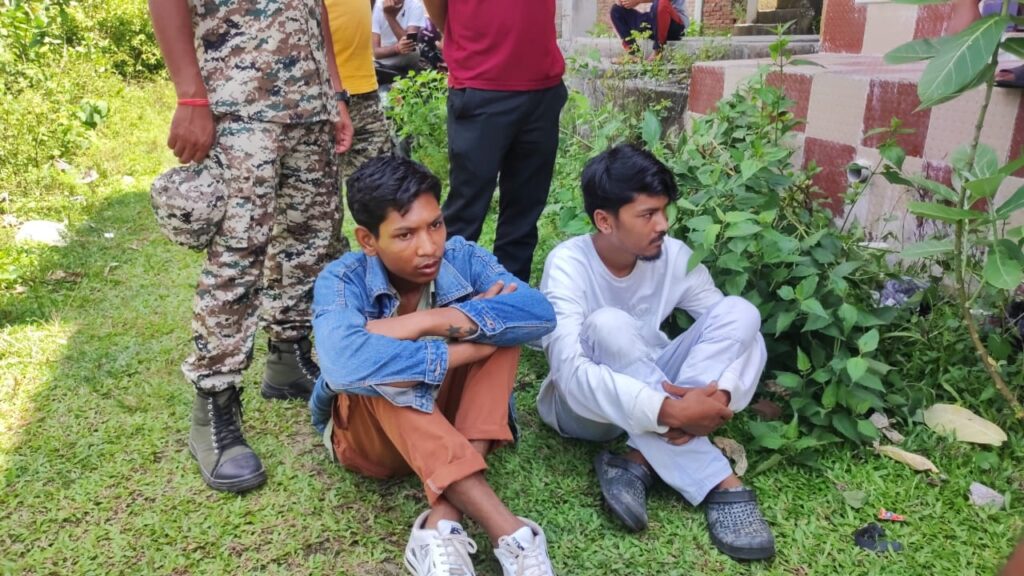 Two Nepali nationals arrested with brown sugar in Kharibari