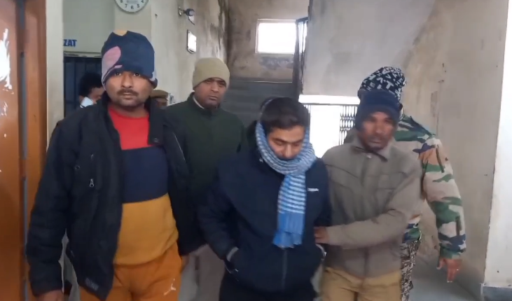 Two arrested with 31 buffaloes on the Bengal-Bihar border of Kharibari