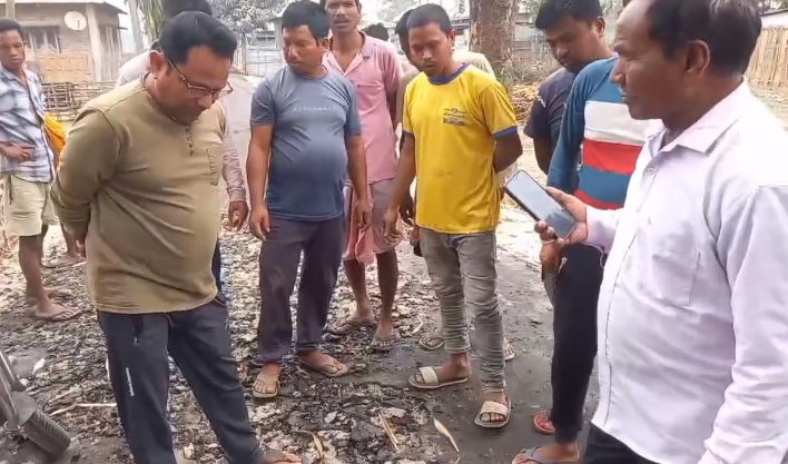 Newly repaired road in Kharibari gets damaged; locals allege use of subpar materials in road reform