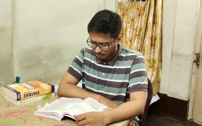 Siliguri’s Solan Chakraborty secures 19th Rank in WBJS Exam