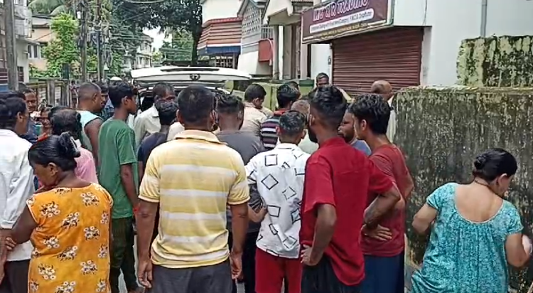 Body of youth found hanging from the noose in Siliguri
