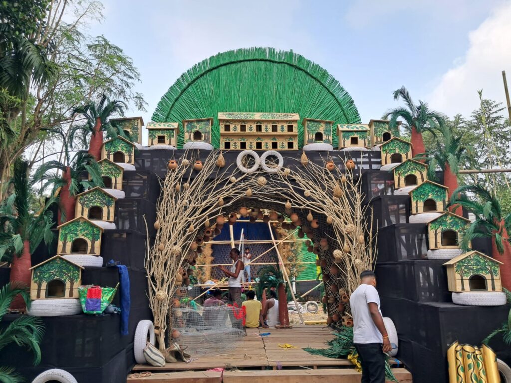Fatapukur Navodaya Sangha celebrates 50th Kali Puja with ‘Pakhir Desha Maa’ theme