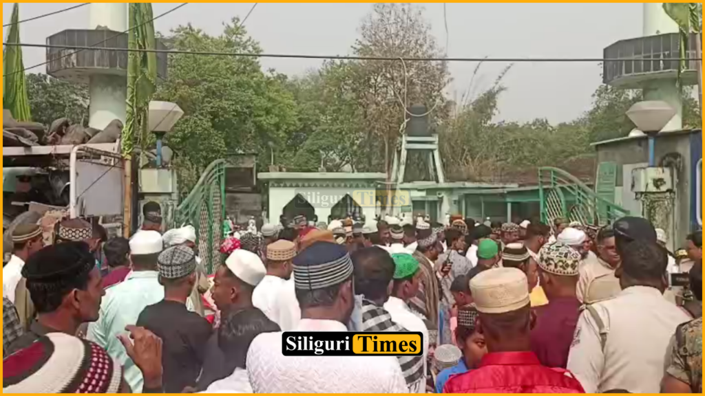 Eid celebrated at Karbala Maidan in Siliguri, large gathering for prayers