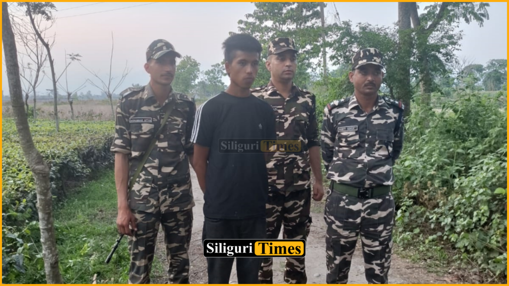 Youth arrested with 205 grams of morphine in Kharibari
