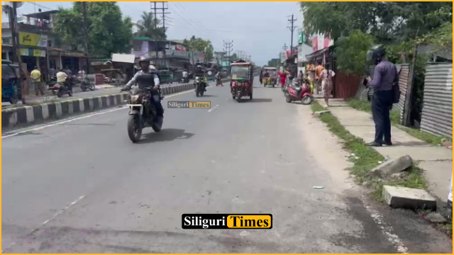 Siliguri’s Eastern Bypass sees another road accident; man seriously injured after being hit by a vehicle
