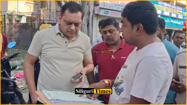 SMC Commissioner inspects municipal work in Siliguri, expresses displeasure over staff negligence