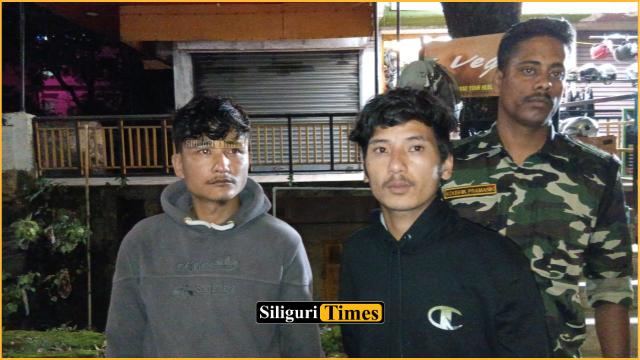 Two arrested in Siliguri after ₹1.50 lakh theft from shop in Kalimpong; stolen cash and bike recovered