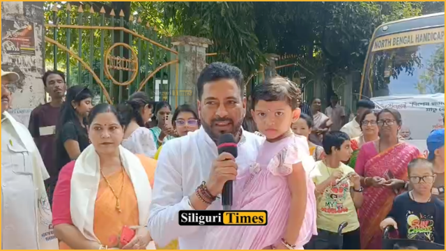 Special Puja tour organised for children with special needs in Siliguri; 290 children and parents to visit 14 pandals