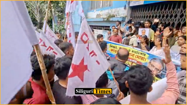 DYFI marches to SDO office in Siliguri with eight-point demands, seeks CEC Gyanesh Kumar’s resignation
