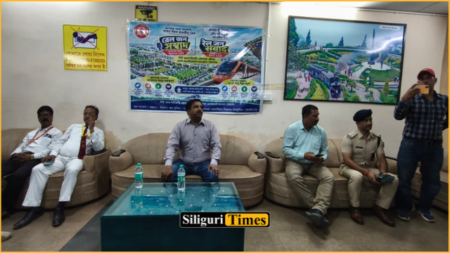 Rail Jan Samvad held at NJP Railway Station; passengers raise concerns over cleanliness, drinking water and ticket booking
